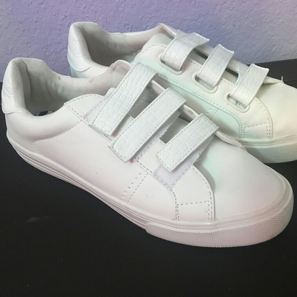 candies tennis shoes